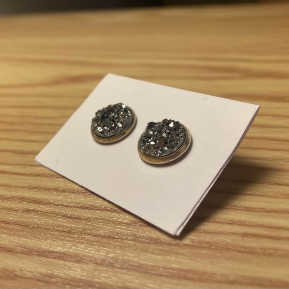 Shiny Graphite/Geode-Looking Earrings - Picture 4 of 4